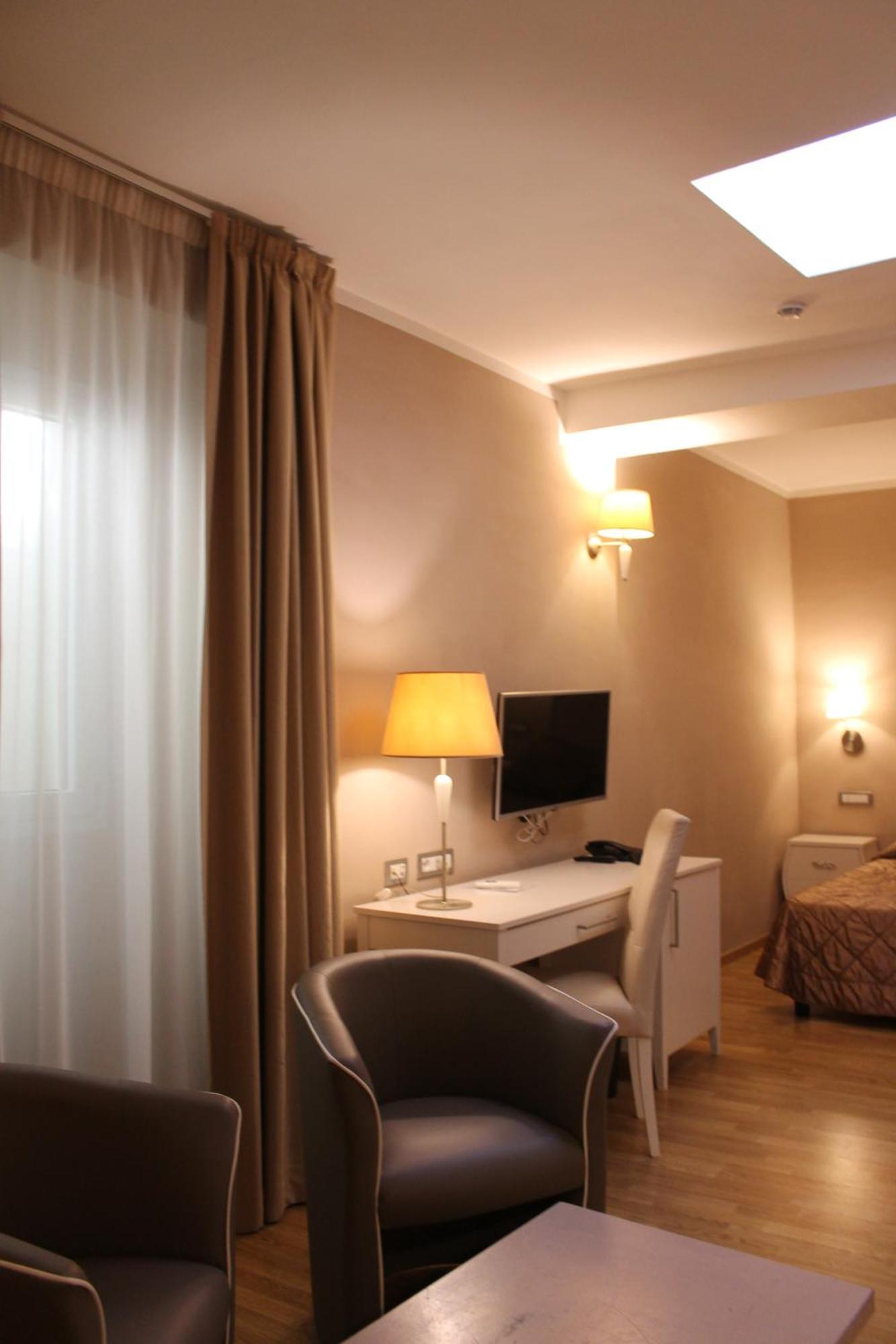 Hotel Centrale Olbia Exteriér fotografie